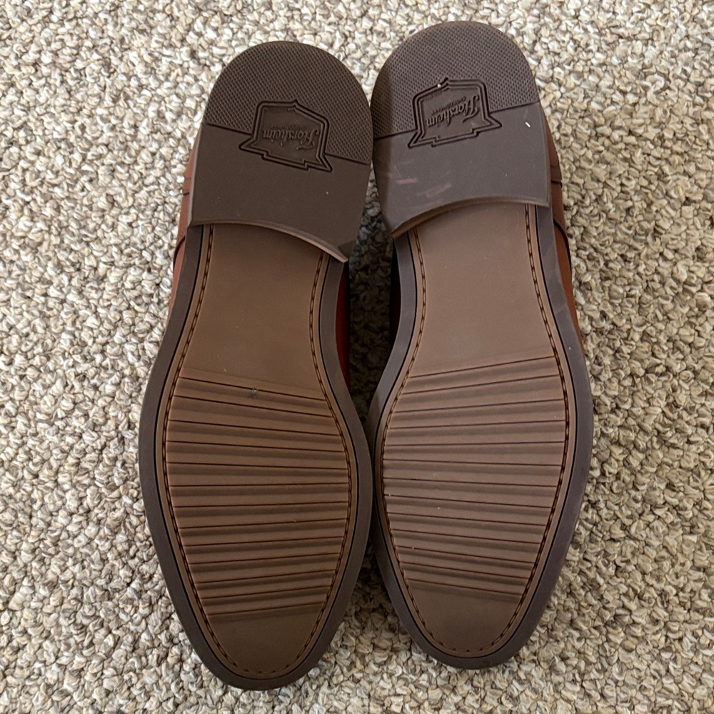 Florsheim Classic Brown Leather Oxfords size 7.5M - Picture 2 of 2